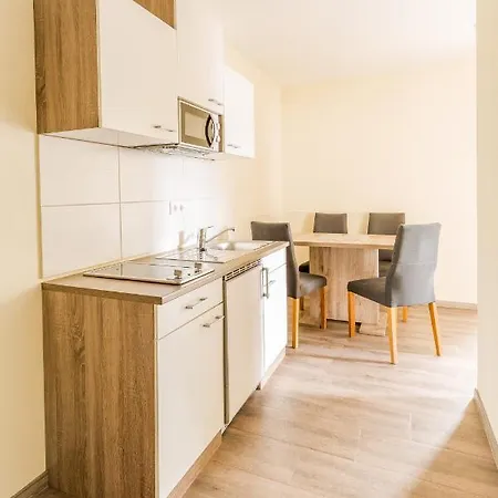 Boardinghaus Modern Living Apart-hotel Rottenbach (Erlangen-Hochstadt)