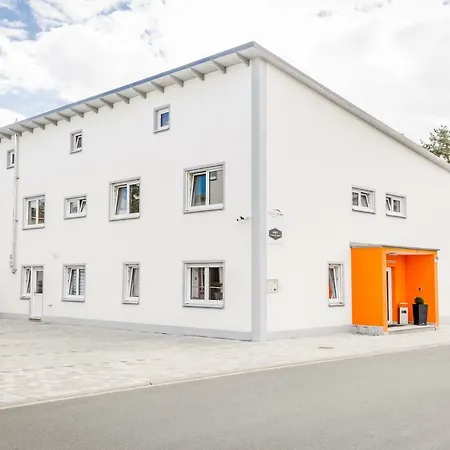Boardinghaus Modern Living
