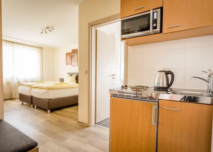 Boardinghaus Modern Living *